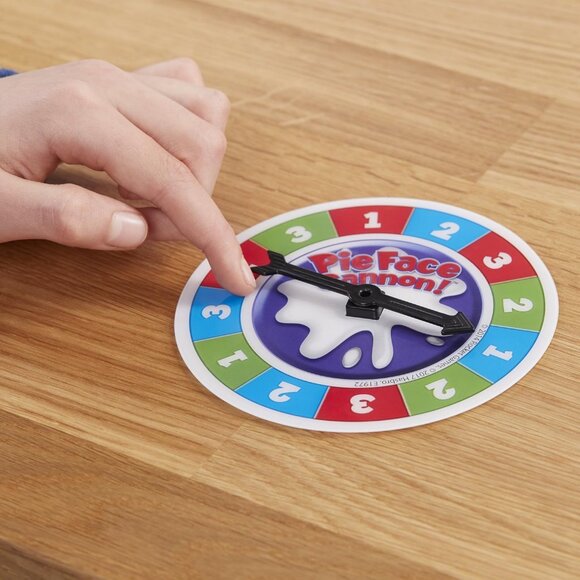 Pie Face Cannon Game Hasbro Gaming Bilingual Edition New in Box For Age 5+ - Picture 5 of 13